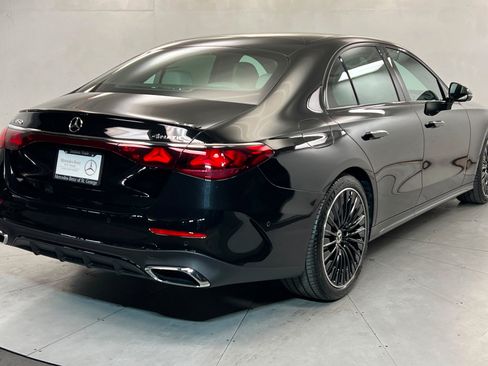 New 2026 Mercedes-Benz E 450 4MATIC Sedan image 5