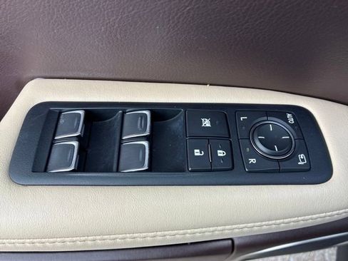 Used 2017 Lexus RX 350 FWD w/ Premium Package image 16