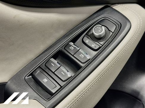 Used 2019 Subaru Forester Limited AWD/4WD image 19
