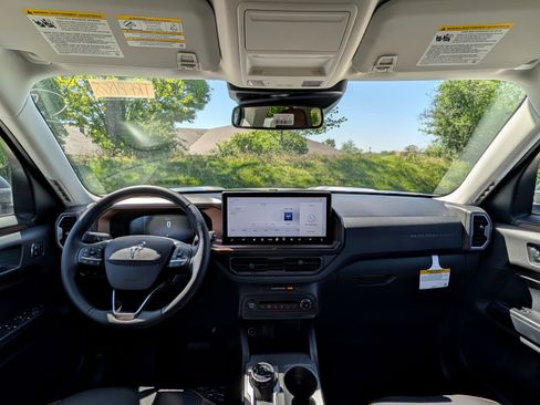 New 2026 Ford Bronco Sport Outer Banks AWD/4WD image 10