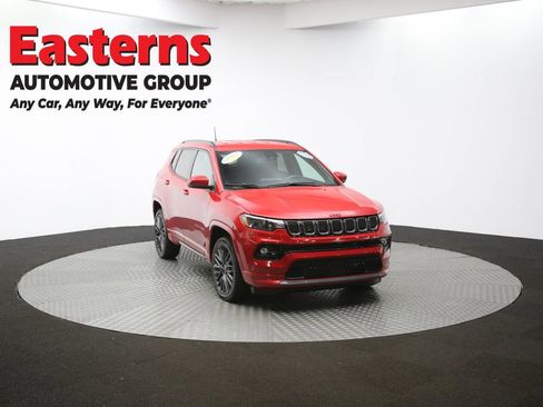 Used 2023 Jeep Compass Limited image 52