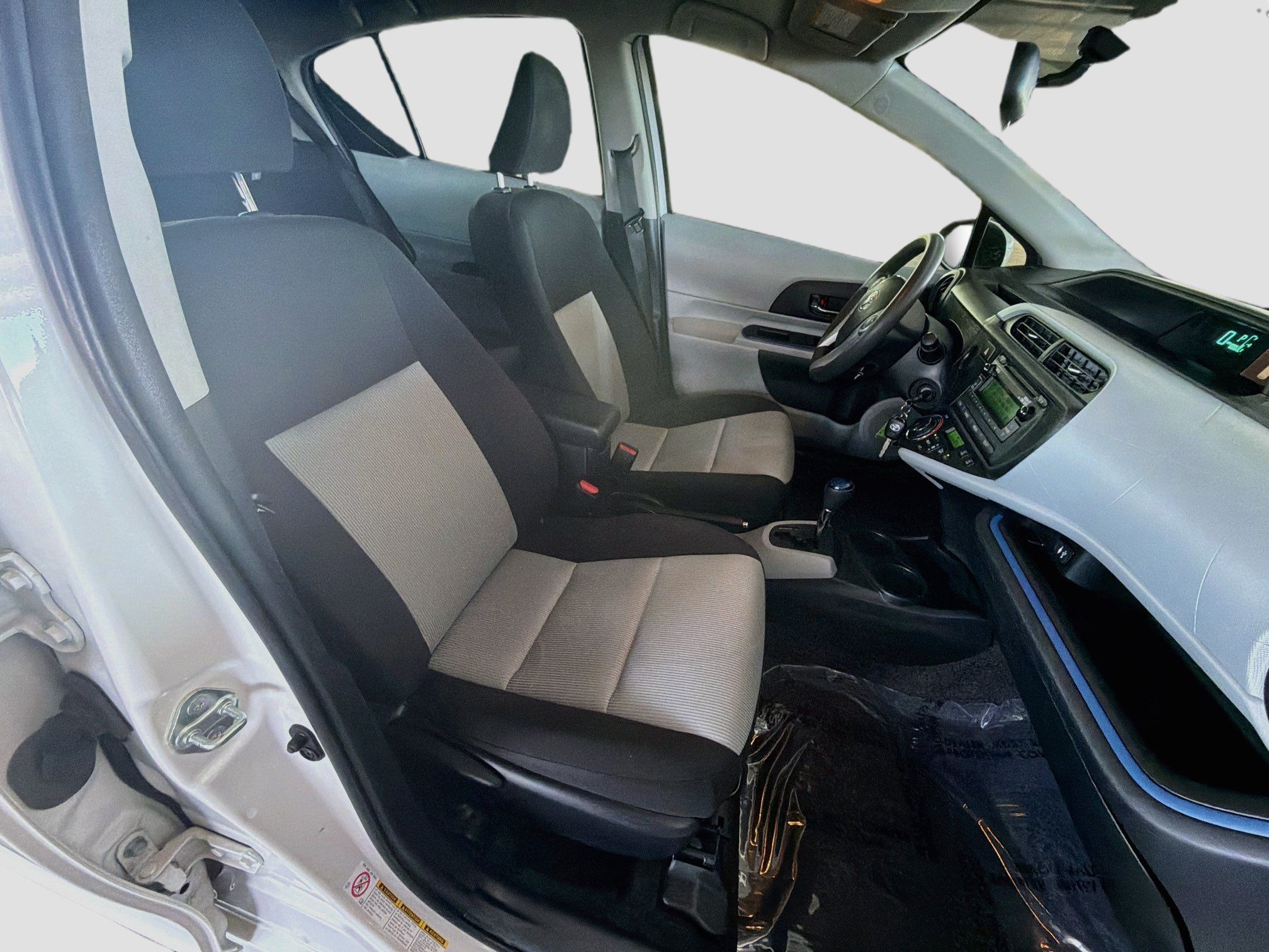 Used 2012 Toyota Prius C Two FWD image 28