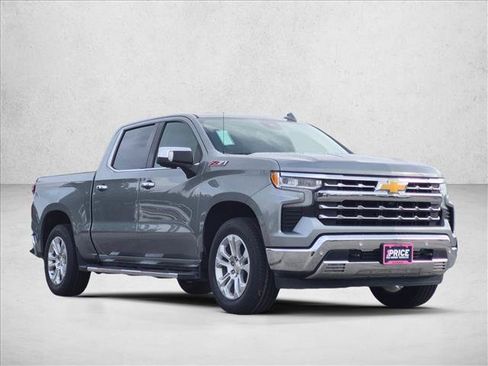 Used 2023 Chevrolet Silverado 1500 LTZ w/ LTZ Premium Package AWD/4WD image 3