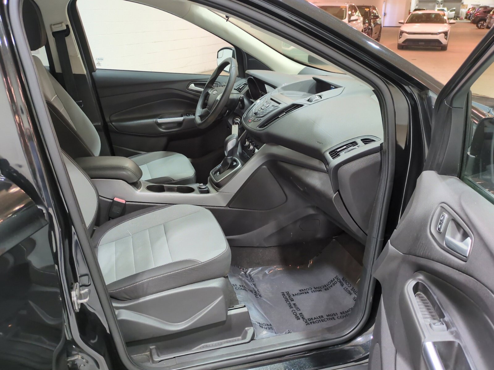 Used 2013 Ford Escape SE FWD image 11