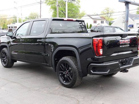 Used 2023 GMC Sierra 1500 Pro w/ Graphite Edition AWD/4WD image 3