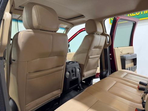 Used 2014 Ford F450 Lariat w/ Lariat Ultimate Package image 18