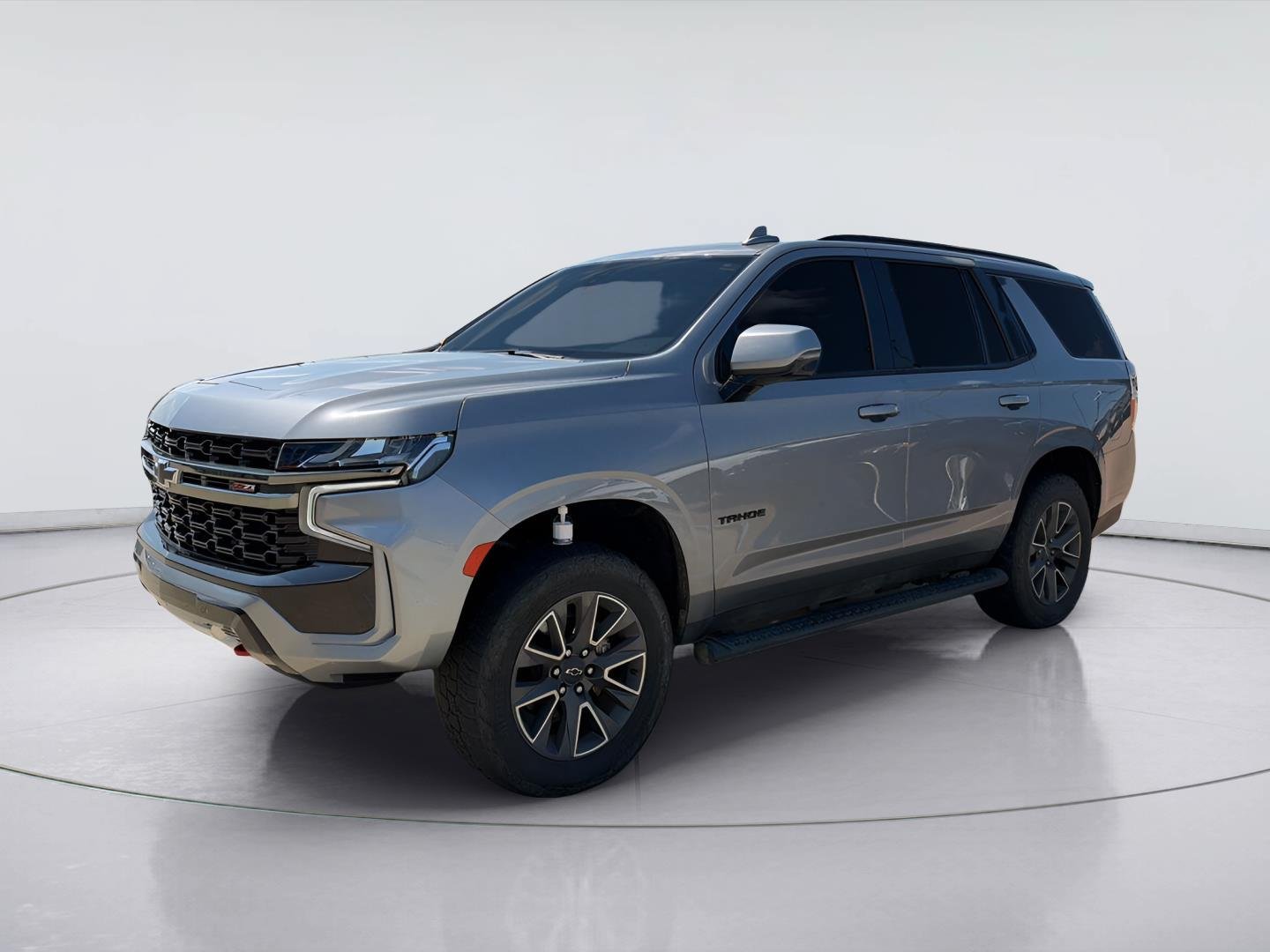 Used 2021 Chevrolet Tahoe Z71 w/ Z71 Signature Package AWD/4WD image 1