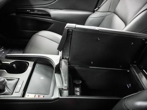Certified 2025 Lexus ES 350 w/ Premium Package FWD image 18