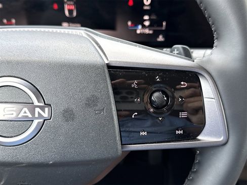 Used 2025 Nissan Murano SV image 20