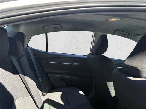 Used 2025 Toyota Camry LE image 18