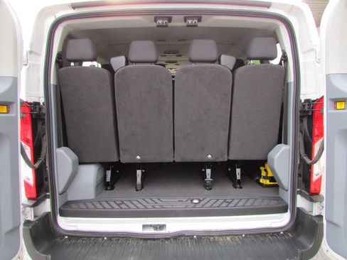 Used 2016 Ford Transit 350 XL RWD image 5