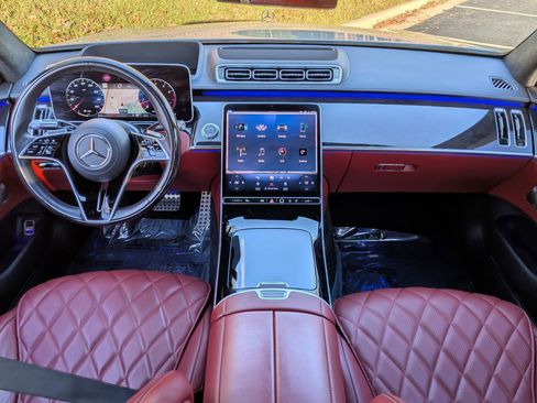 Used 2022 Mercedes-Benz S 580 4MATIC Sedan image 29