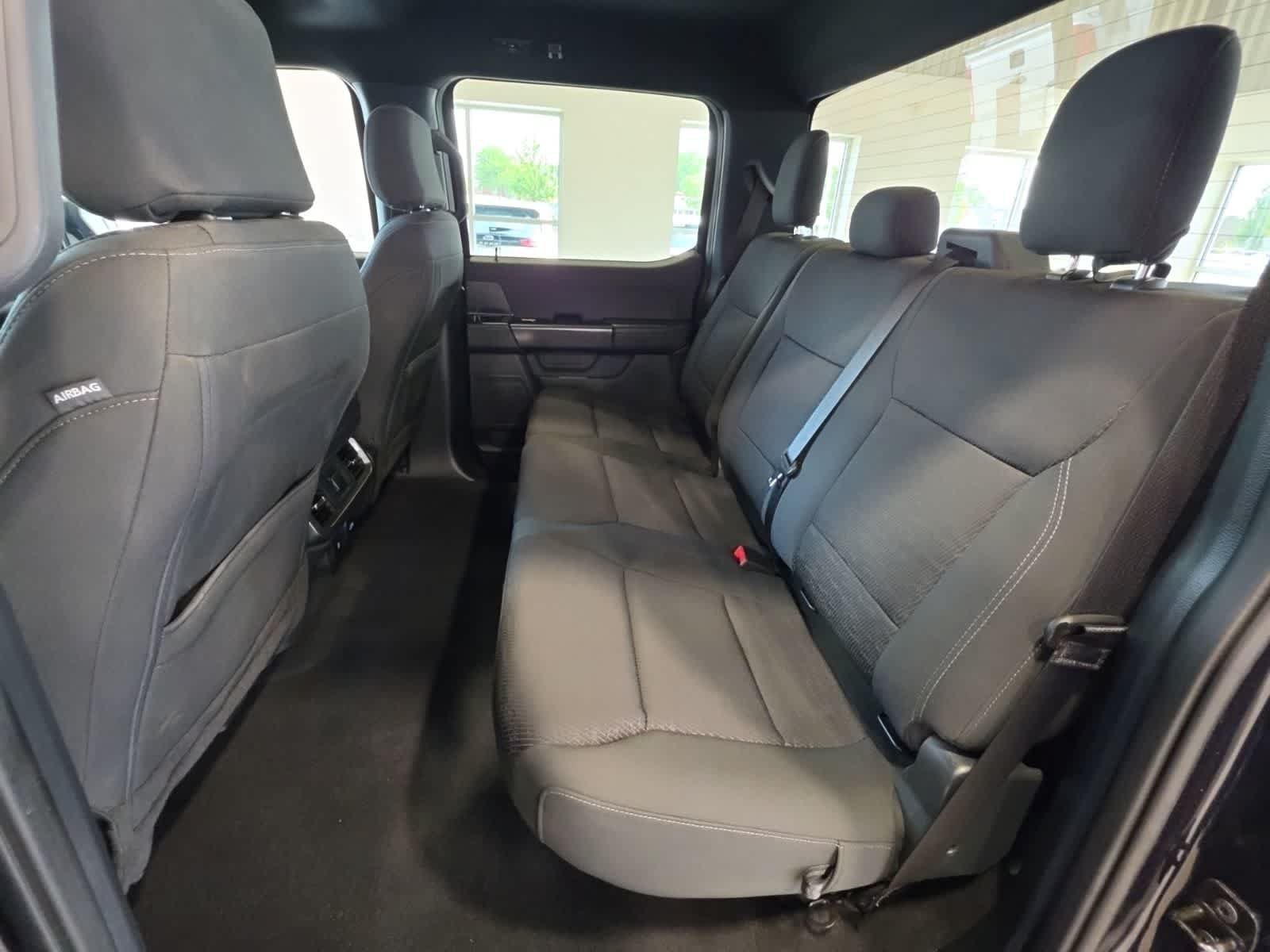 Used 2024 Ford F150 XLT w/ XLT Black Appearance Package AWD/4WD image 32
