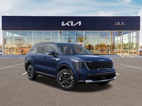 New 2026 Kia Sorento S image 8