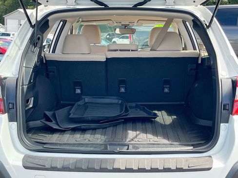 Used 2019 Subaru Outback 2.5i Premium AWD/4WD image 24