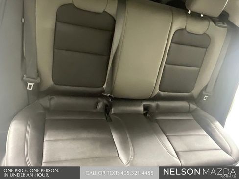 Used 2024 Chevrolet Trax ACTIV w/ Sunroof Package FWD image 29