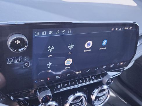 New 2026 Chevrolet Blazer EV LT w/ LPO, Blackout Package image 19