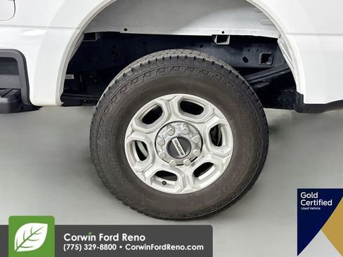 Used 2025 Ford F250 XLT image 32