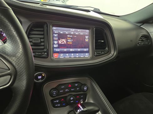 Used 2023 Dodge Challenger R/T w/ Plus Package image 22