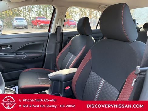 Certified 2025 Nissan Versa SR w/ Trunk Package image 14