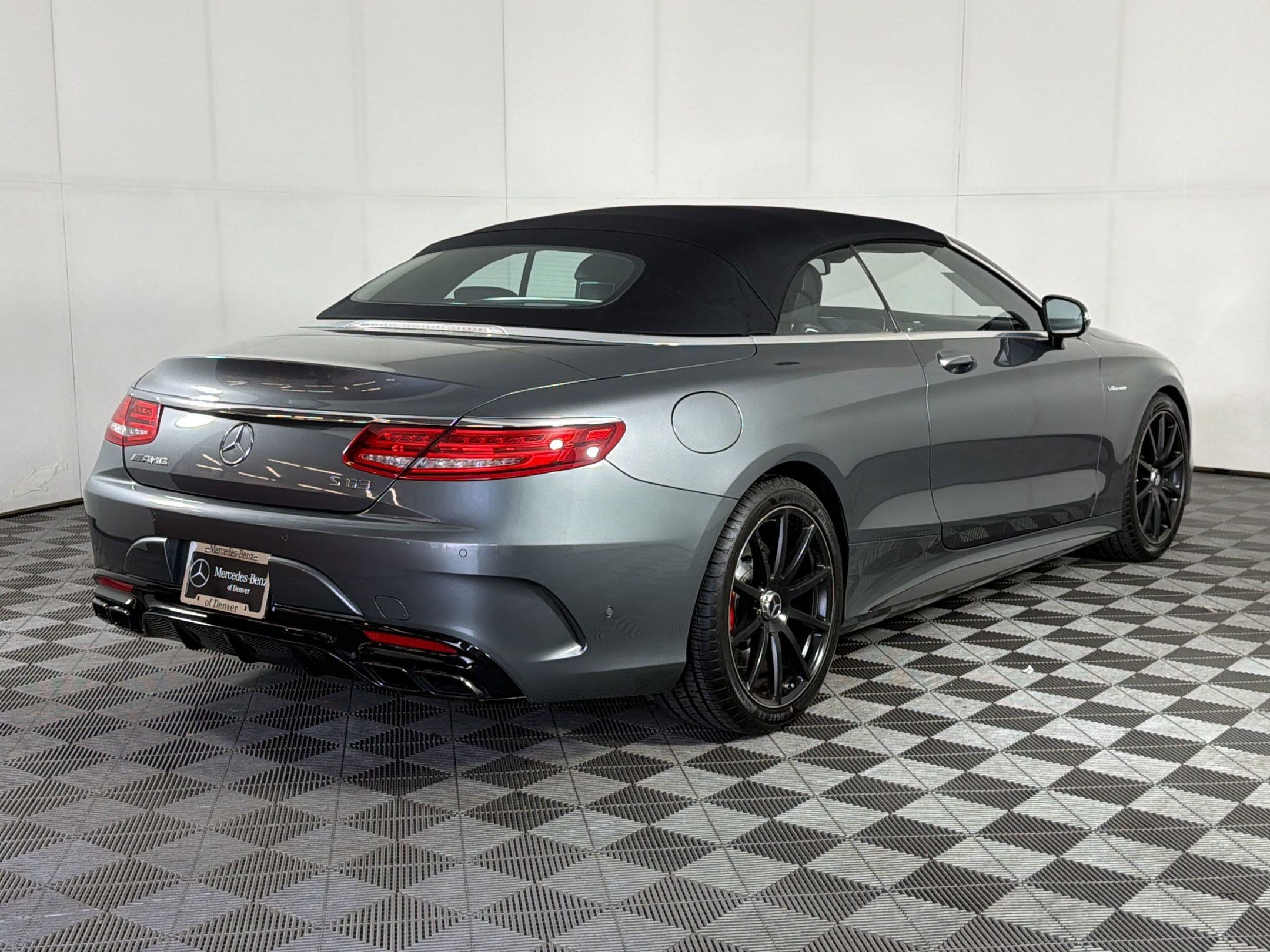Used 2017 Mercedes-Benz S 63 AMG 4MATIC Cabriolet image 9