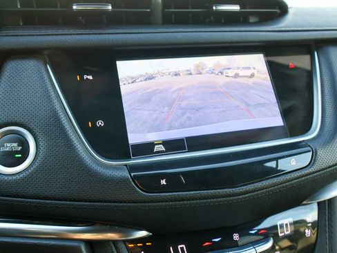 Used 2023 Cadillac XT5 Premium Luxury AWD/4WD image 4