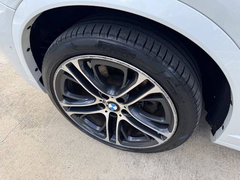 Used 2018 BMW X4 xDrive28i AWD/4WD image 19