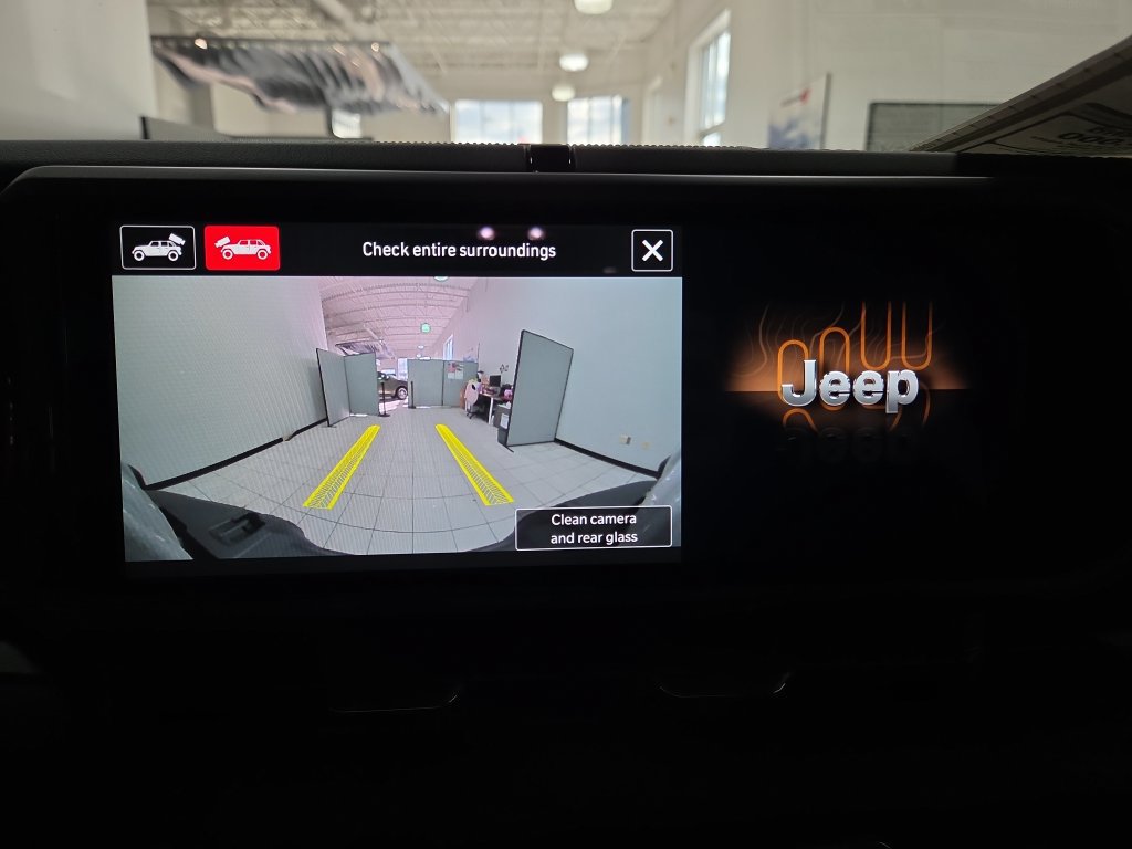 New 2027 Jeep Wrangler Unlimited Sahara AWD/4WD image 24