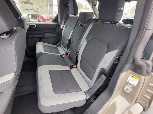 New 2025 Ford Bronco 4-Door image 6