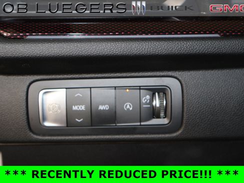 Certified 2024 Chevrolet Traverse RS image 27