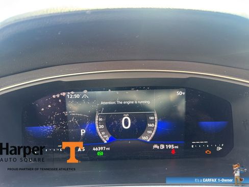 Used 2023 Volkswagen Tiguan SE R-Line image 16