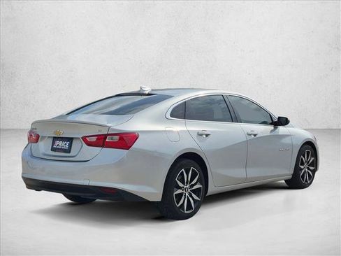 Used 2018 Chevrolet Malibu LT FWD image 5