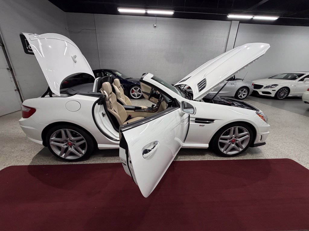 Used 2016 Mercedes-Benz SLK 350 image 43