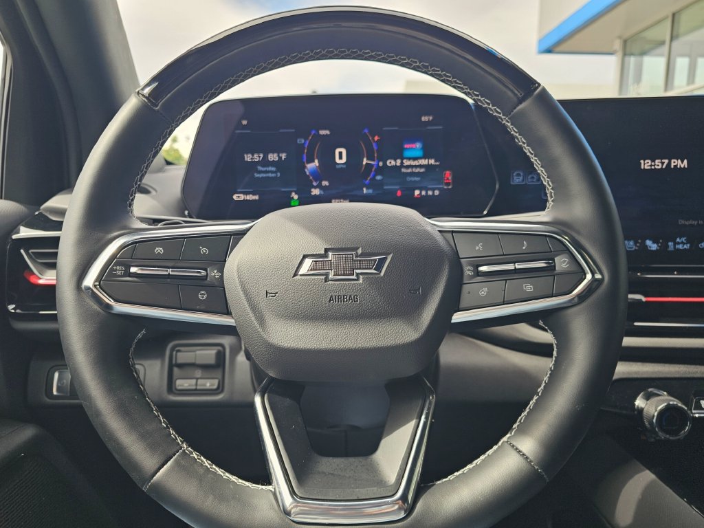 Used 2026 Chevrolet Silverado EV Trail Boss AWD/4WD image 28