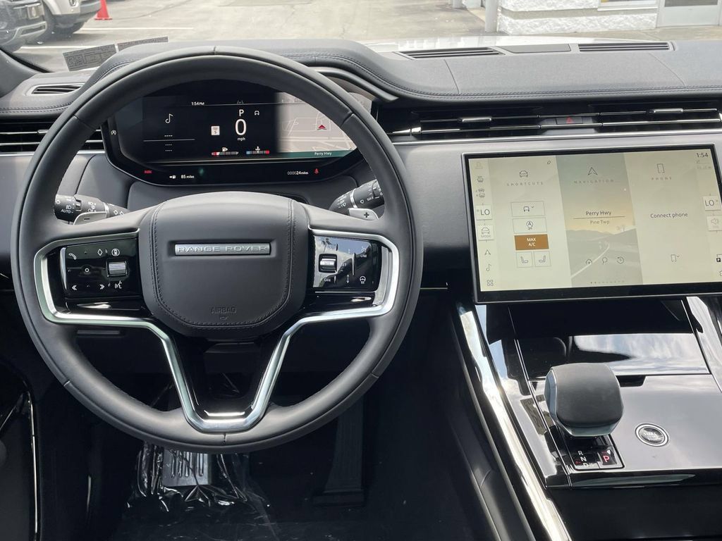 New 2026 Land Rover Range Rover Sport SE AWD/4WD image 23