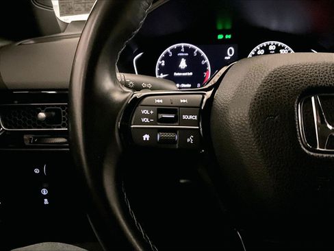 Used 2022 Honda Civic Sport image 17
