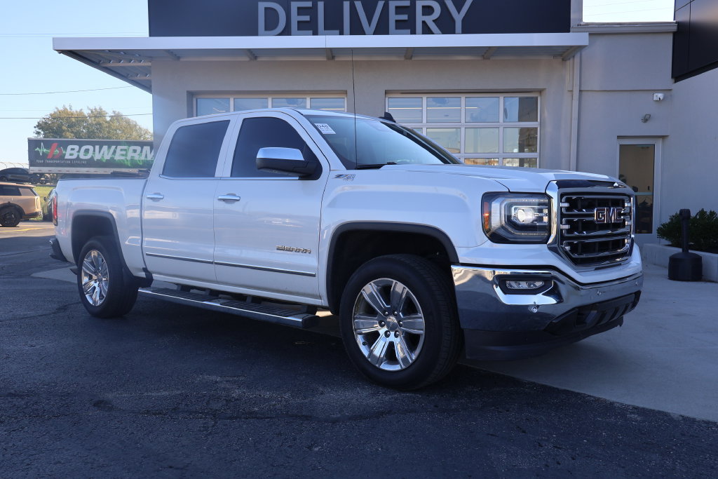 Used 2018 GMC Sierra 1500 SLT AWD/4WD image 3