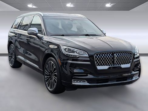 Used 2022 Lincoln Aviator Black Label w/ Dynamic Handling Package image 7
