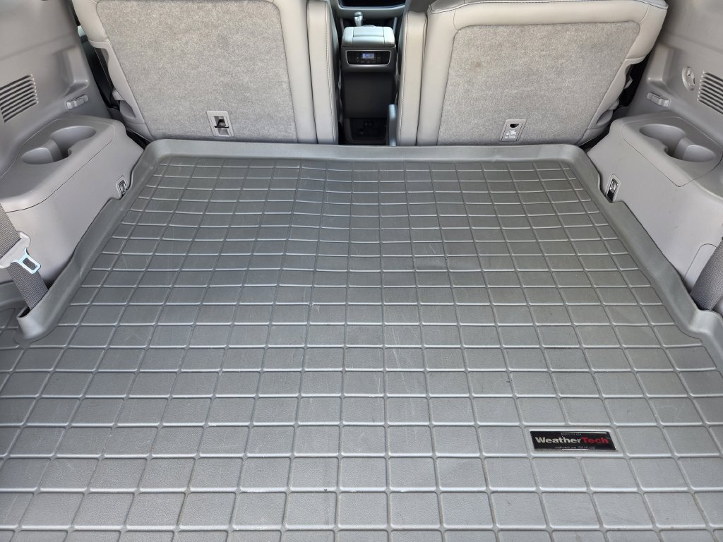 Used 2018 Toyota Highlander XLE FWD image 35