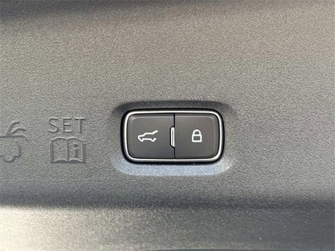 New 2025 Lincoln Navigator Reserve w/ Jet Appearance Package image 13