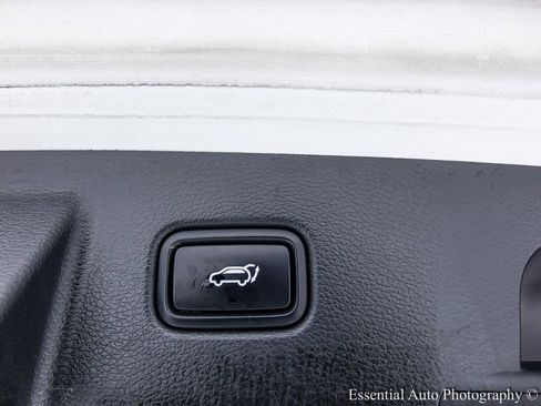 Used 2020 Kia Telluride EX image 26