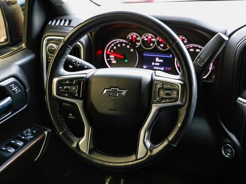 Used 2020 Chevrolet Silverado 1500 RST w/ All-Star Edition image 13