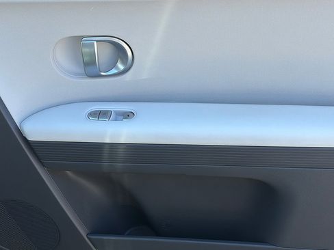 Certified 2023 Hyundai Ioniq 5 SE image 22