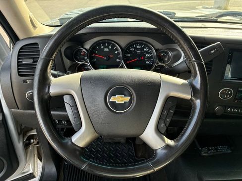 Used 2014 Chevrolet Silverado 3500 LT w/ Interior Plus Package AWD/4WD image 15