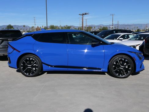 New 2025 Kia EV6 GT-Line image 2