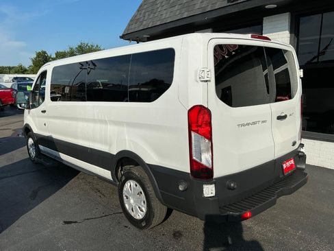 Used 2015 Ford Transit 350 XLT RWD image 5