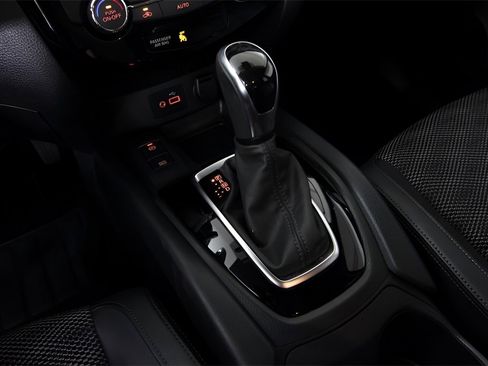 Certified 2022 Nissan Rogue Sport SV w/ Technology Package image 30