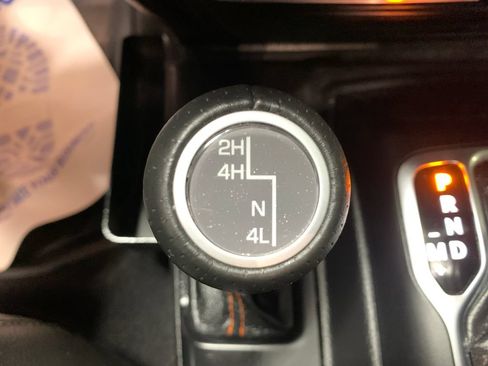 Used 2021 Jeep Gladiator Mojave AWD/4WD image 30