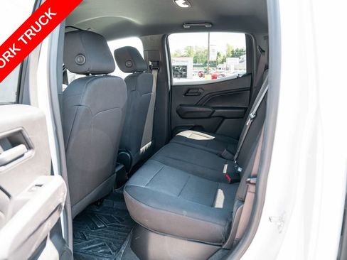 Used 2023 Chevrolet Colorado W/T RWD image 25