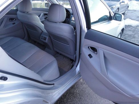 Used 2009 Toyota Camry Hybrid image 33